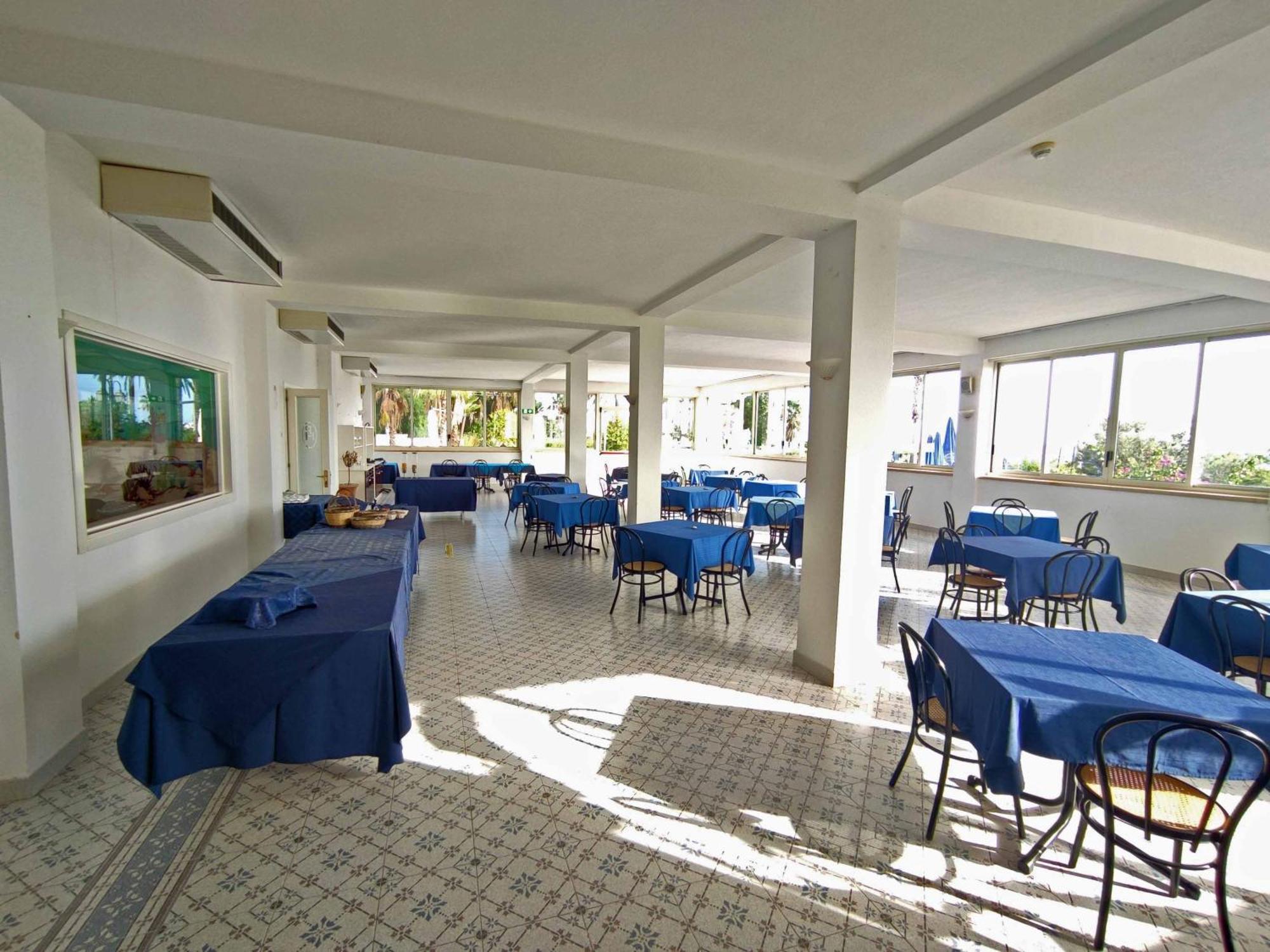 Picchio Hotel Pescoluse Marina Di Pescoluse Exterior photo